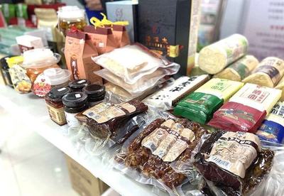 蔡甸供銷牽線搭橋 來(lái)鳳特色農(nóng)產(chǎn)品走進(jìn)大武漢